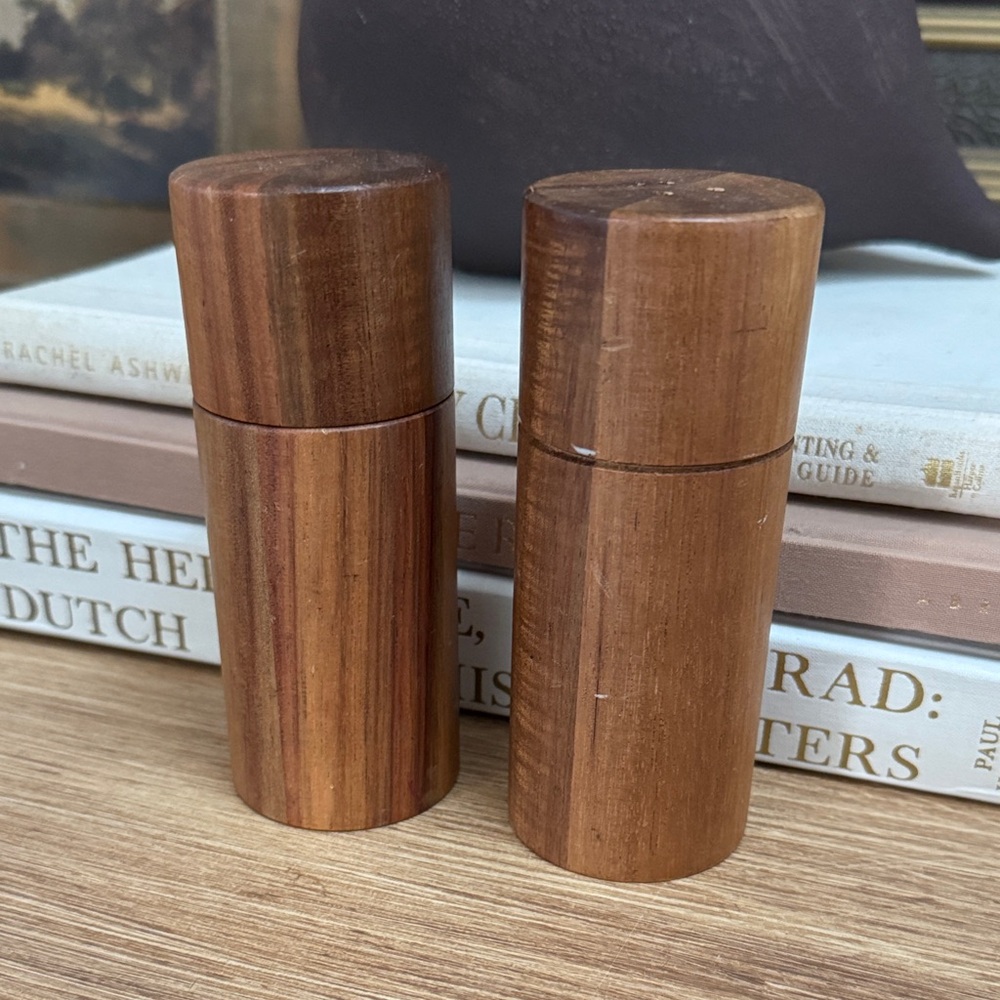 Wooden Spice Grinder Set Salt Shaker and Pepper Grinder